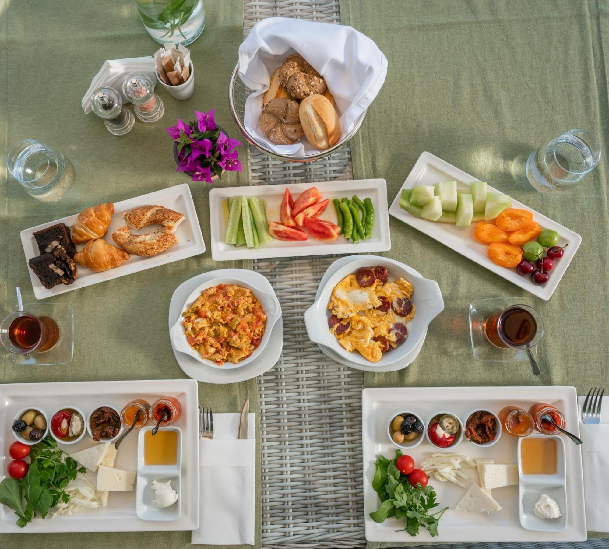 Elia Hotel Cunda By Ortunc Ayvalı Zewnętrze zdjęcie